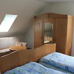 Restaurant Neu-holland בית הארחה