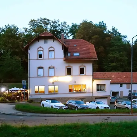 Restaurant Neu-holland 3*