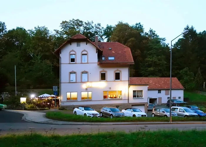 Restaurant Neu-holland 3*