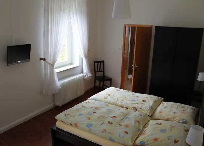 Гостевой дом Restaurant Neu-holland 3*